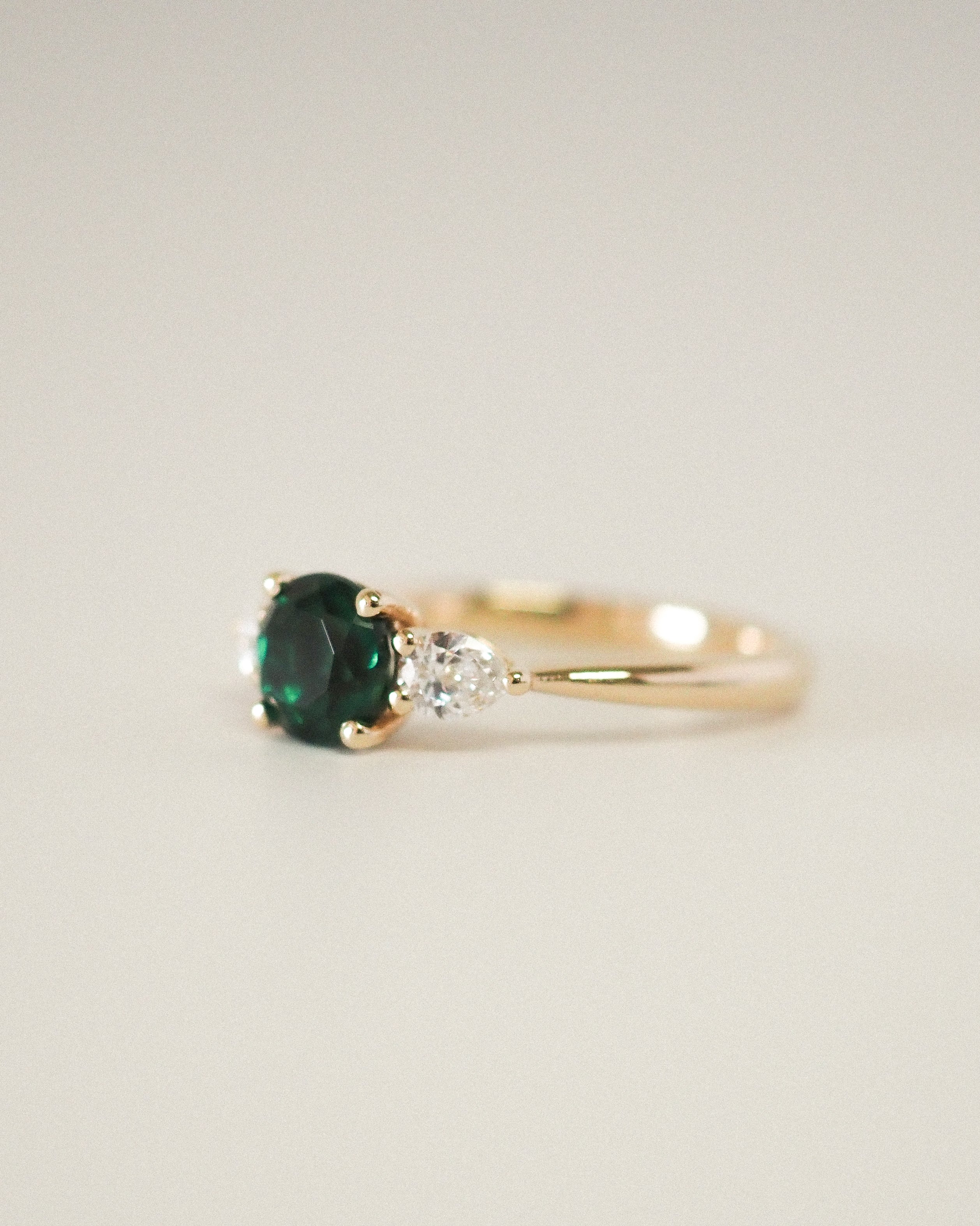 TY ENGAGEMENT RING - EMERALD