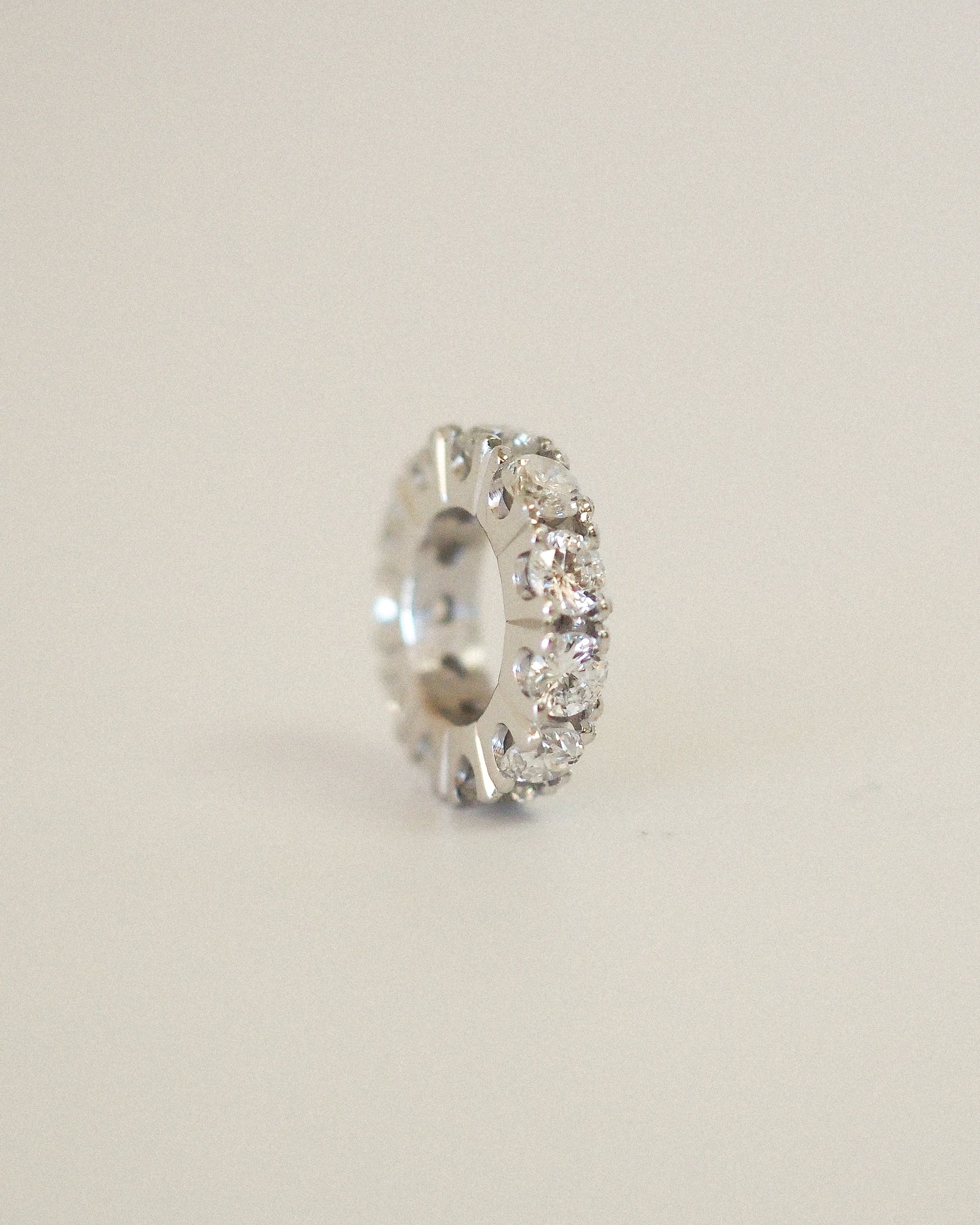 THE RONDELLE DIAMONDS - WHITE GOLD