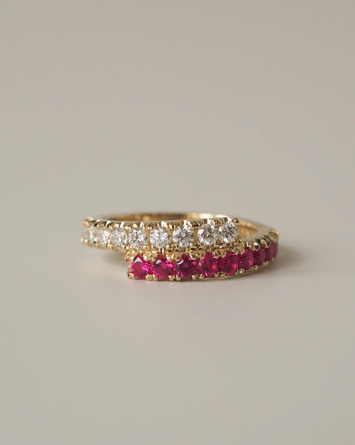 ZAIDA PINKY RING RUBIES & DIAMONDS
