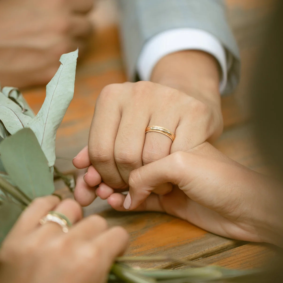 BORD RING - 10k SOLID GOLD - SIZE 10US