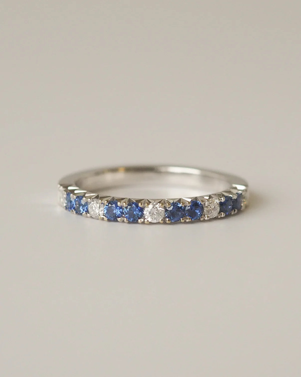 DIAMONDS & SAPPHIRES - WHITE GOLD