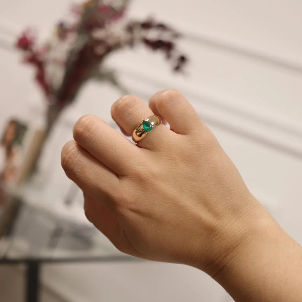 EMERALD DOME RING