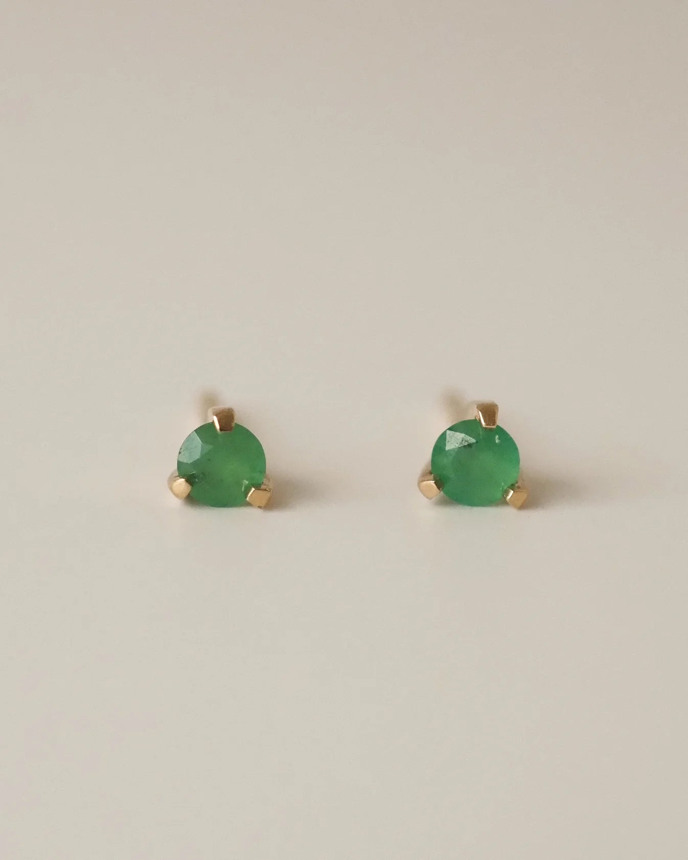 TEREZ STUDS EMERALDS