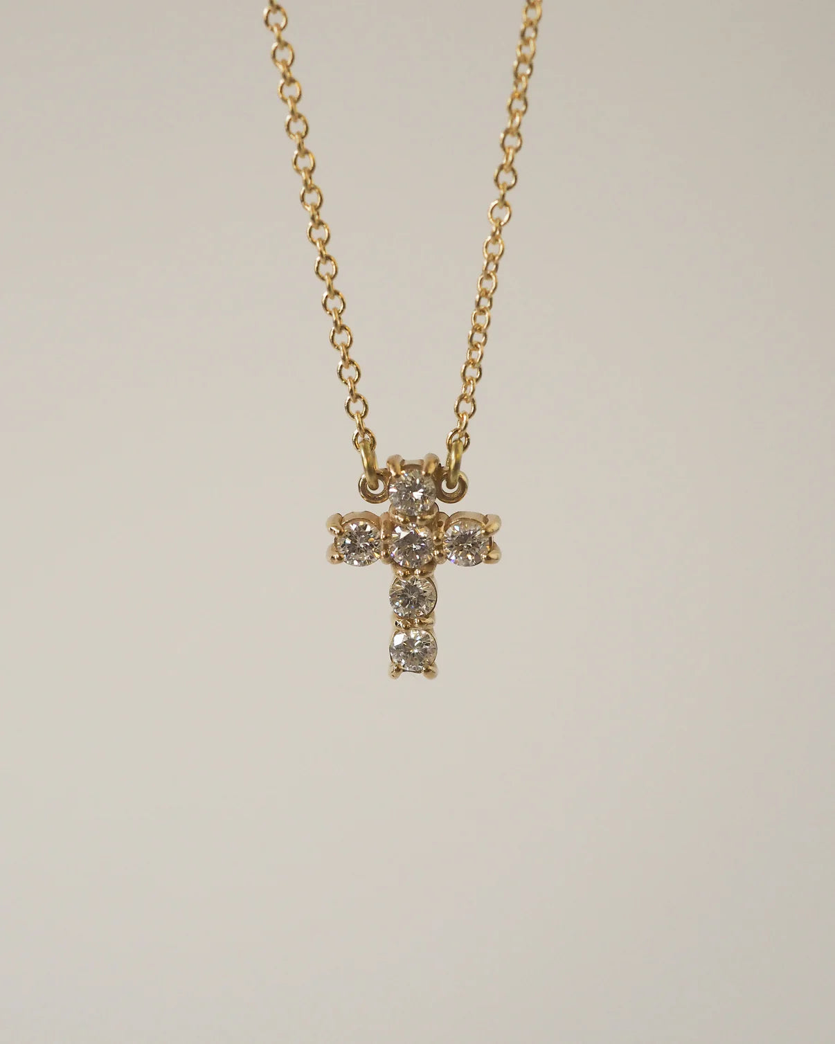 FAITH NECKLACE DIAMONDS
