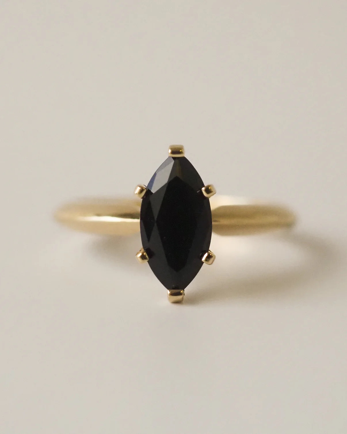 MARQUISE ONYX