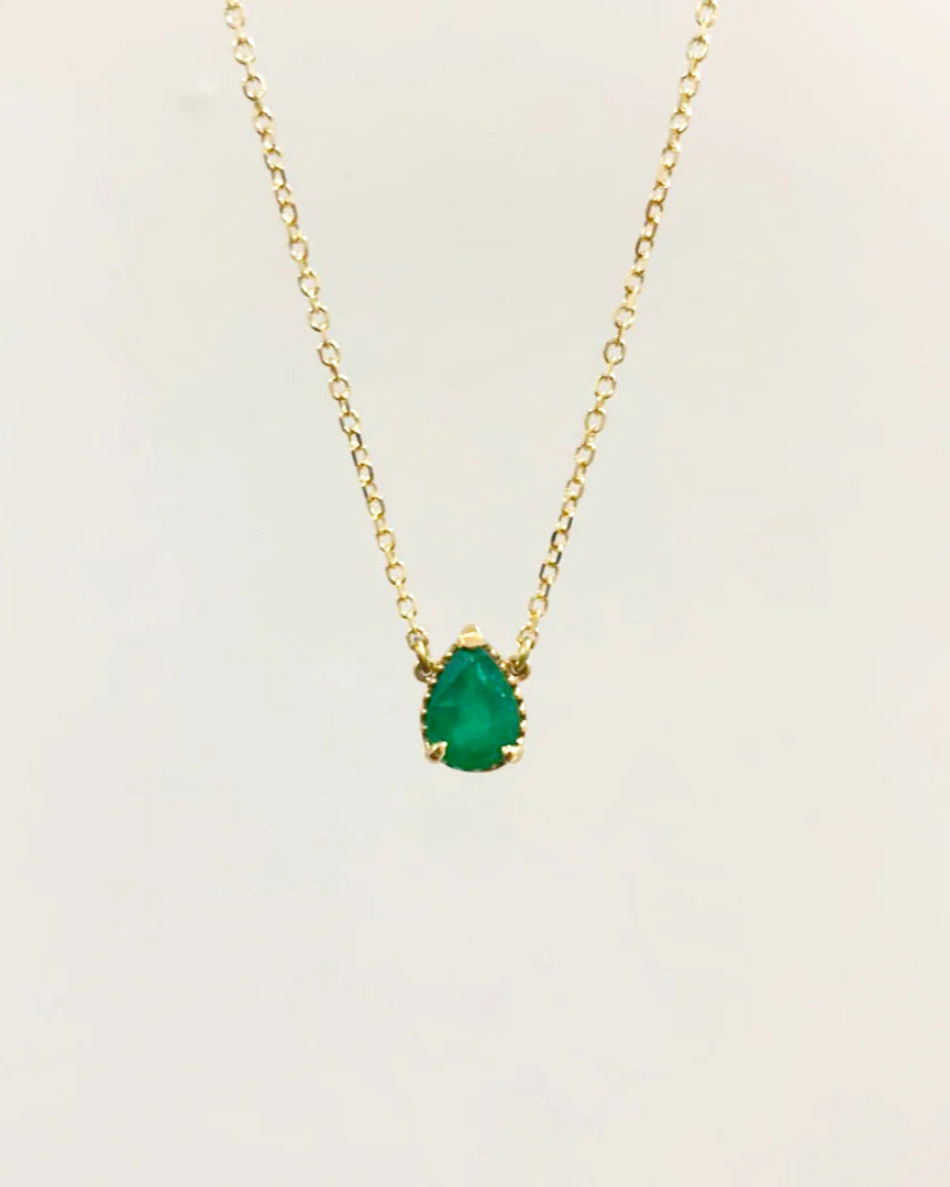 SARAH NECKLACE - EMERALD