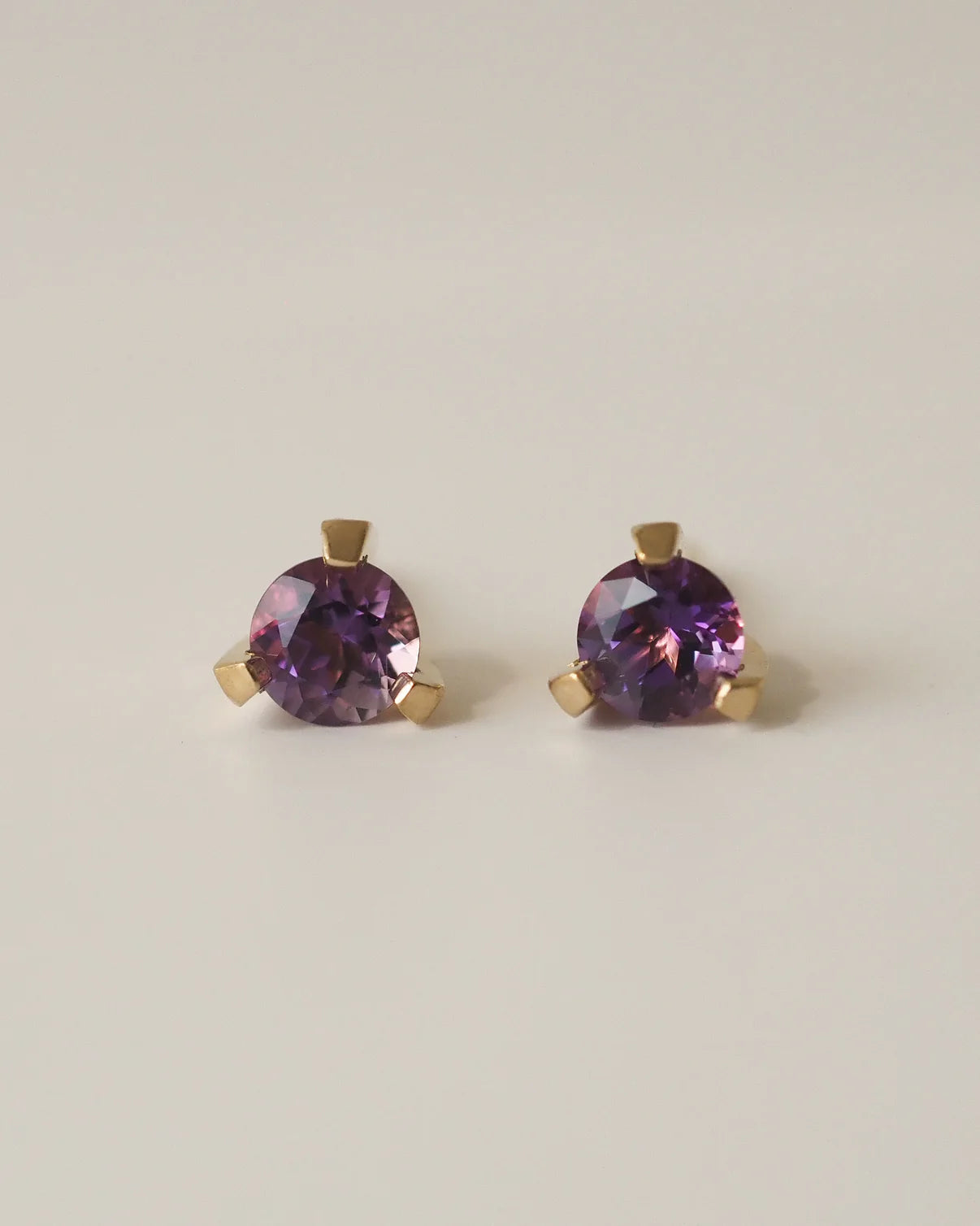 TEREZ STUDS AMETHYST