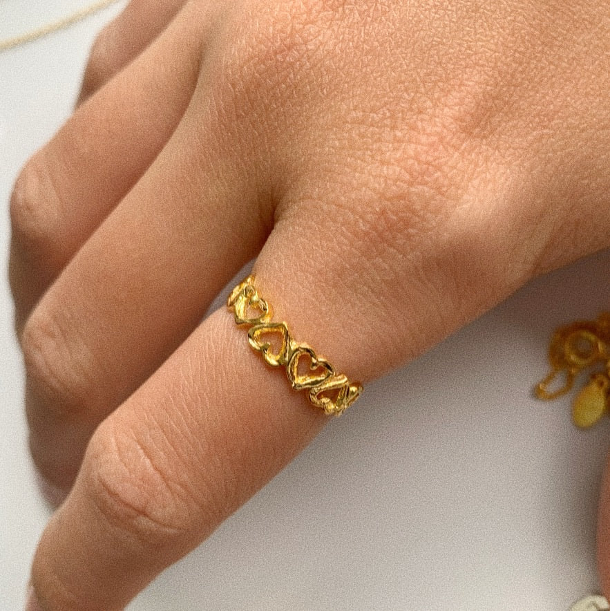 VERA HALF ETERNITY RING