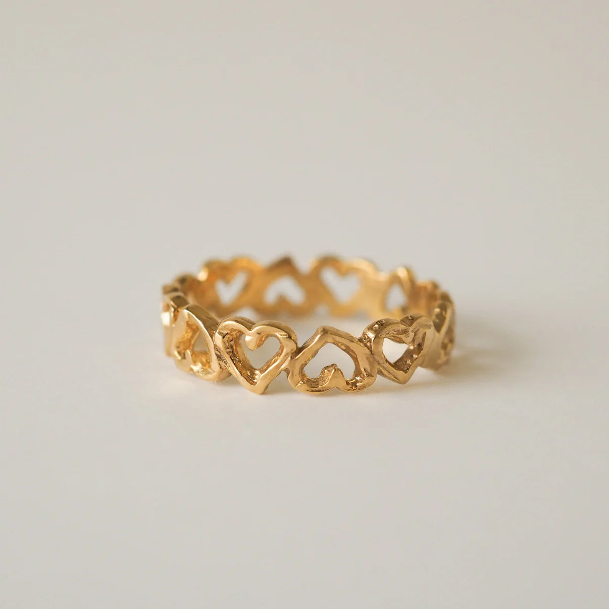 VERA ETERNITY RING